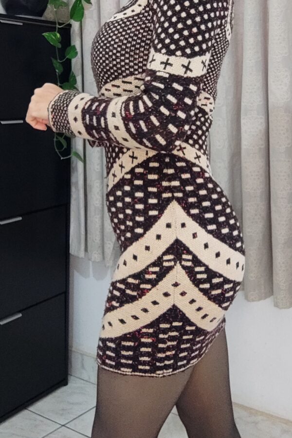 Vestido Curto Tricô Estampado (M)