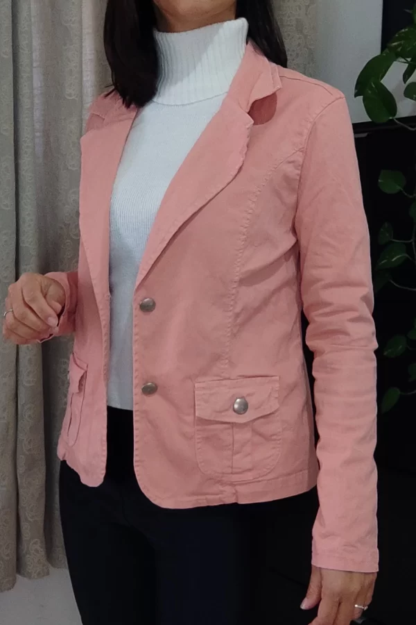 Blazer Rosé com Bolsos Frontais – Tamanho 48